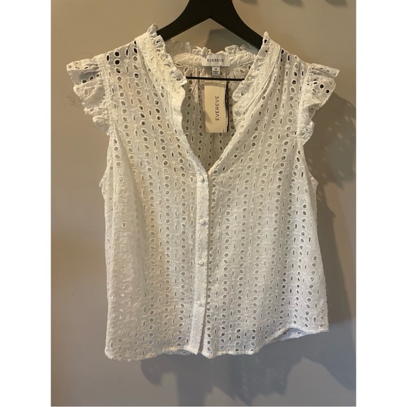 Evereve Calista Eyelet Button Down Blouse Size M - Picture 6 of 7